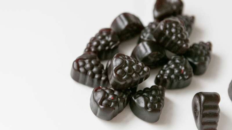 benefits of elderberry gummies